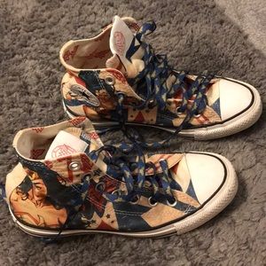 Wonder Woman Converse